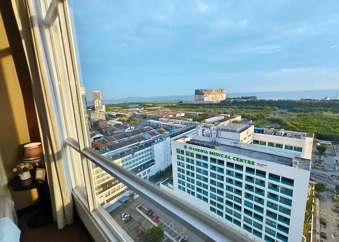 Hatten Hotel Super Sea View 4Pax High Floor Free 1 Carpark & Netflix With 2 Tv Room
