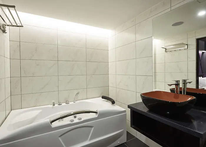Dream Luxury Hotel Self Check-In